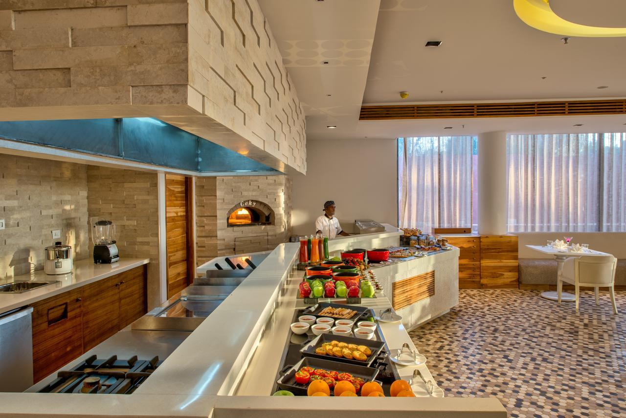 Azaya Beach Resort Goa Benaulim Exteriér fotografie